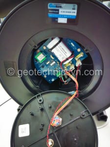 Kiểm tra pin, bo mạch bộ ghi đo chuyển vị ngang Inclinometer GK-604D