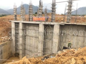 Công trường xây dựng thuỷ điện Hua Chăng 2 - Lai Châu