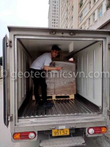 Vận chuyển lô hàng thiết bị quan trắc từ cảng hàng không Nội Bài