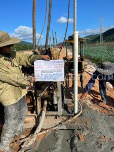 Lắp đặt thiết bị quan trắc chuyển vị ngang sâu Inclinometer