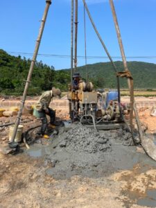 Khoan lắp đặt thiết bị quan trắc cao tốc Chí Thạnh - Vân Phong